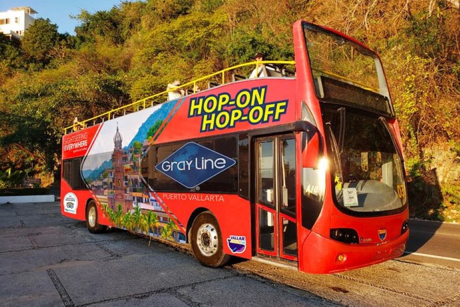 Malaga hop on hop off bus