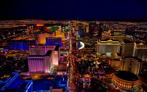 Thumbnail for 4 Big Mistakes Tourists Often Make in Las Vegas